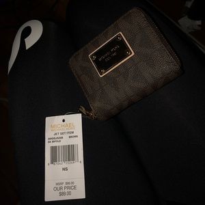Michael Kors wallet